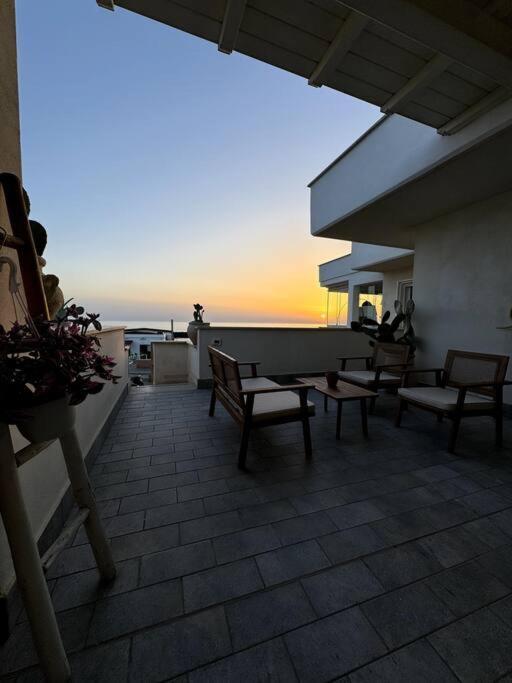 Casa Mira Luxury Sea House Fco Airport Leilighet Fiumicino Eksteriør bilde